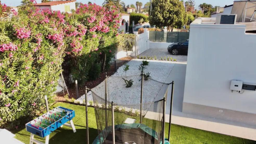 VILLA MARE BLUE SR Nuovissima Villa 150m dal mare adatta a bambini Terrauzza Esterno foto